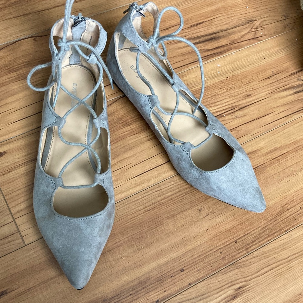 Express grey suede flat shoes with laces Women Size 9